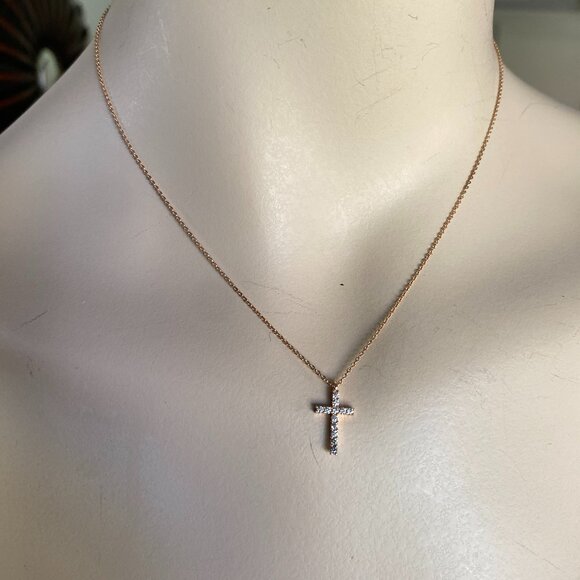 FAC NWT Crystal Rose Gold Tone Delicate Cross Necklace - Picture 3 of 7